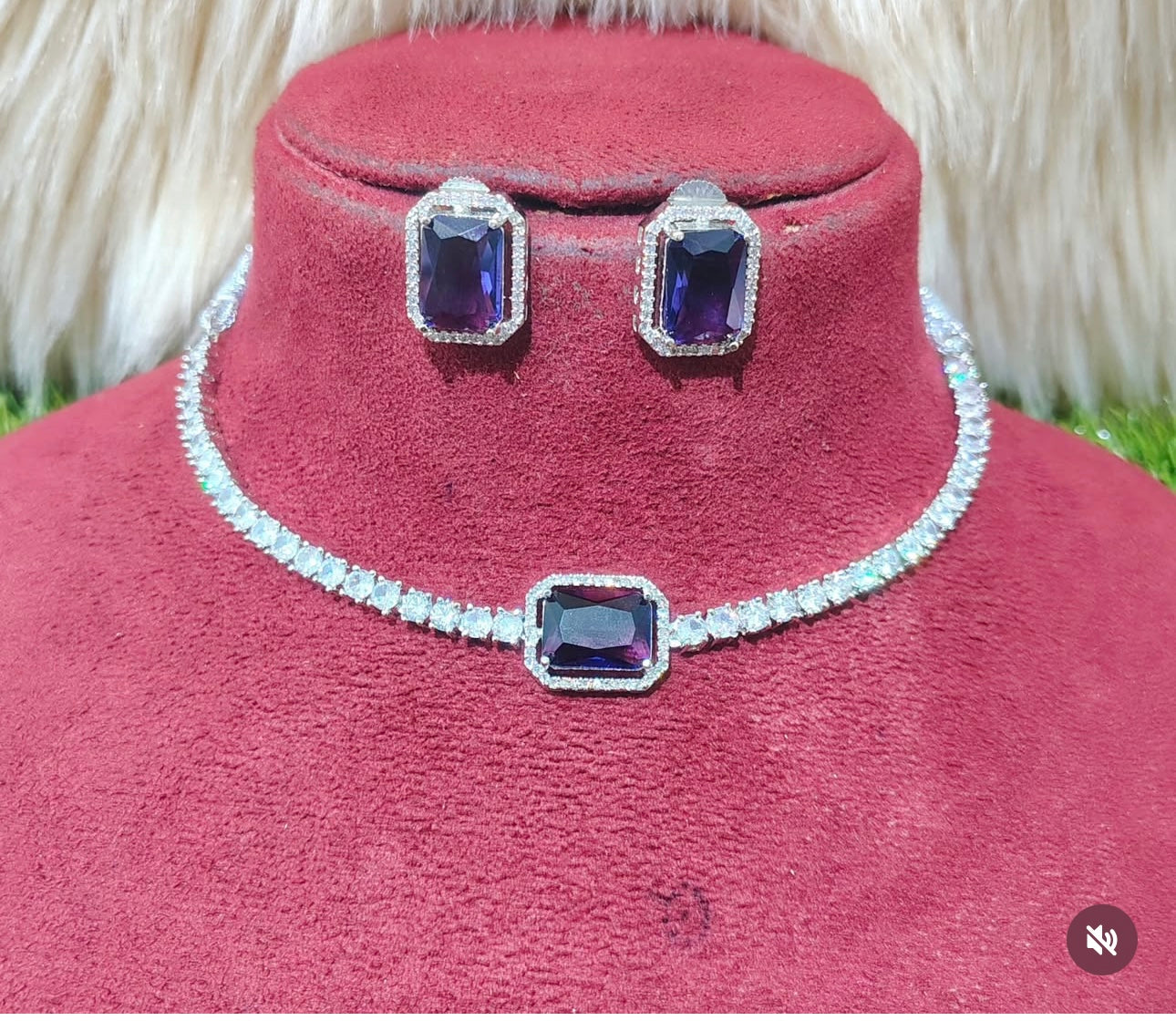 Luna Solitaire - Amethyst